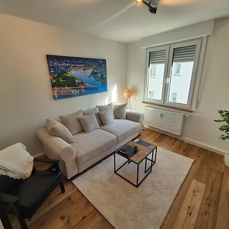 Апартаменты Charmante 2 Zimmer-wohnung Mit Fahrradstellplaetzen