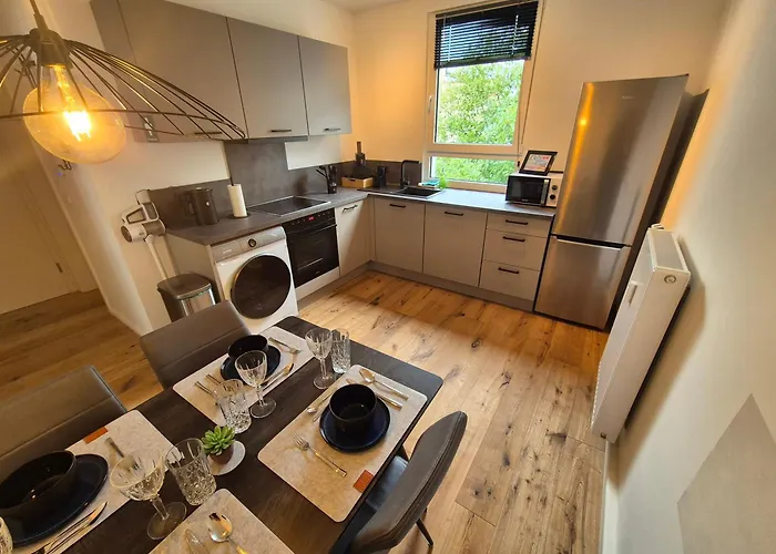 Charmante 2 Zimmer-wohnung Mit Fahrradstellplaetzen アパート *